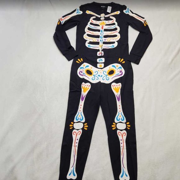 New women's Old Navy Halloween one-piece pajamas Dia de los Muertos skeleton - Picture 4 of 10
